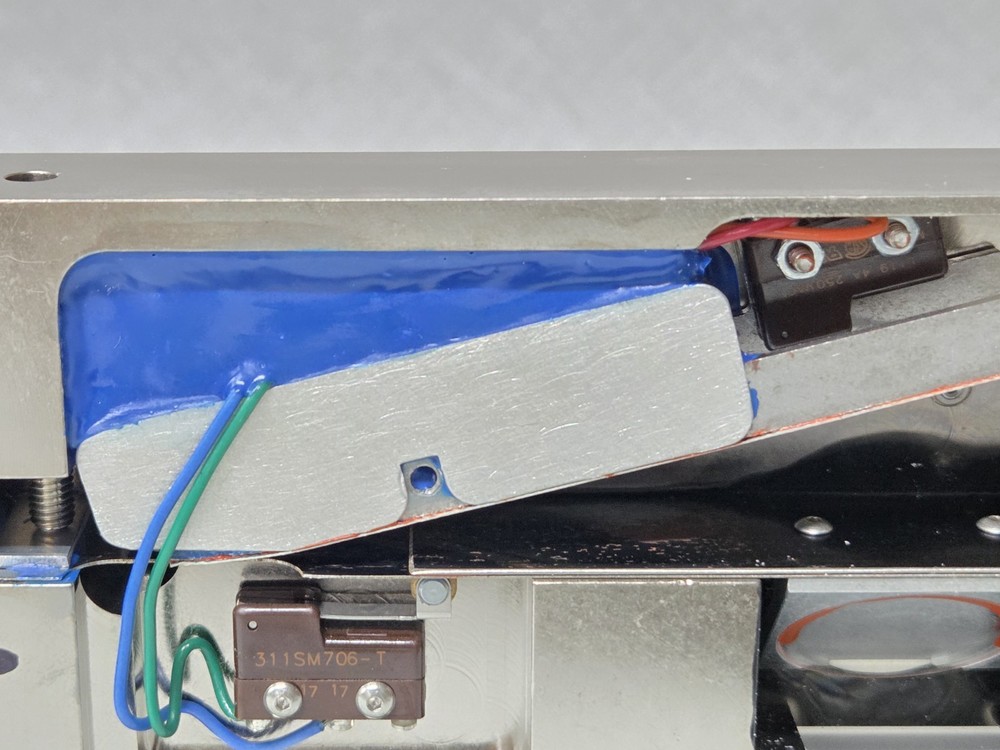 NM Laser Products Large Aperture laser shutter 230160