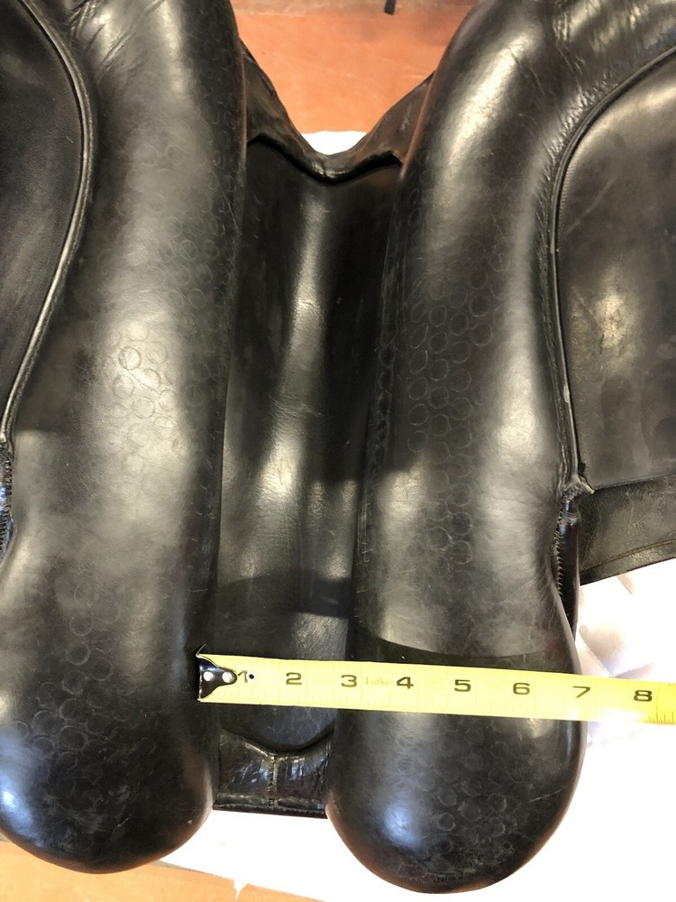 Schleese Jes Dressage Saddle