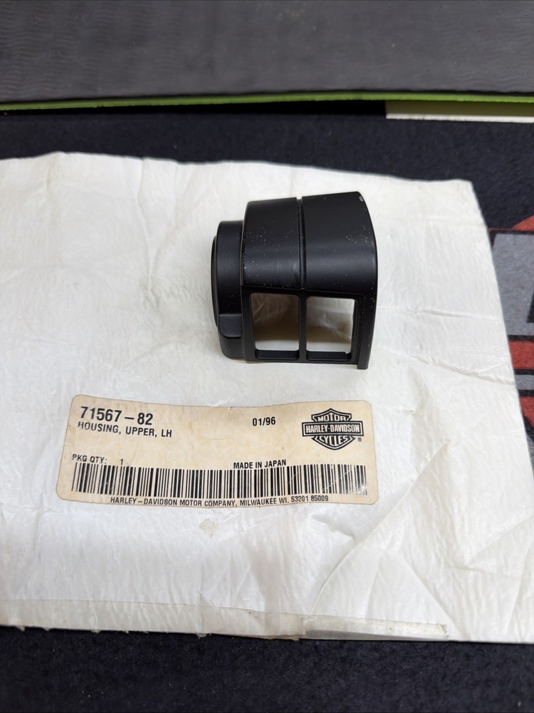 Harley Davidson OEM Upper LH Switch Housing 71567-82
