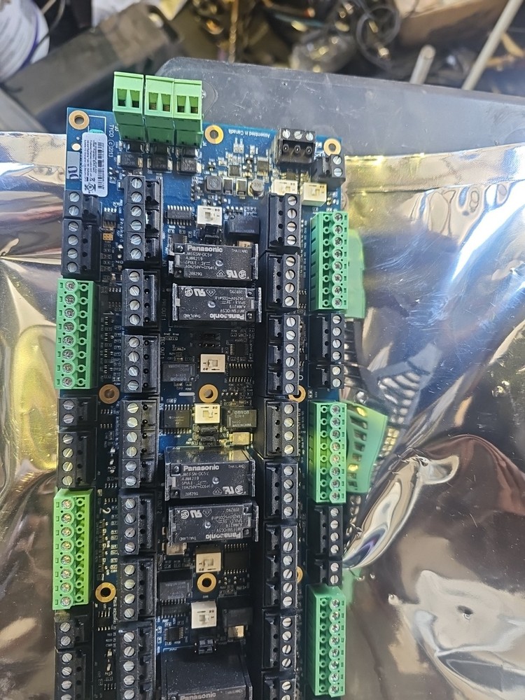 Software House USTAR-ACM iSTAR Ultra 8-Reader Access Control Module NEW No Box