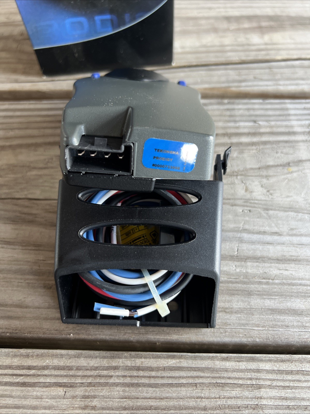 Tekonsha Prodigy 90185 Trailer Brake Controller Brand new Digital self leveling