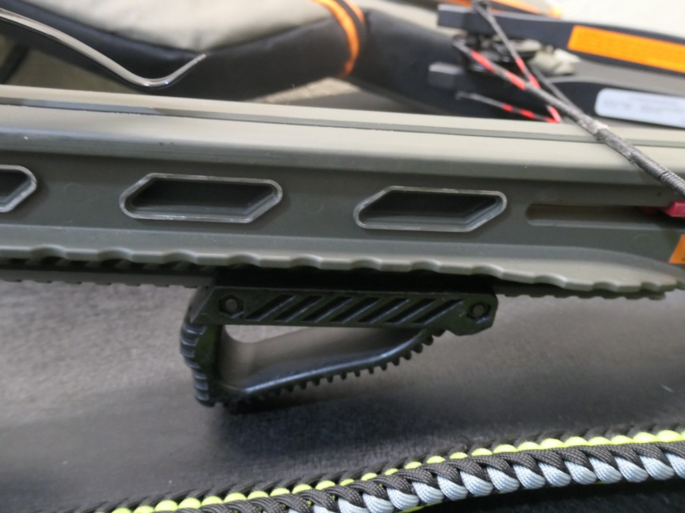 Carbon Express X-Force Advantex Model 20282 Crossbow