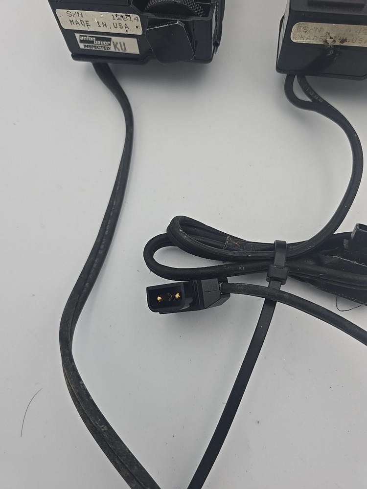 Anton Bauer Ultralight 2 Camera Mounted Light with D-Tap Plug Lot 2
