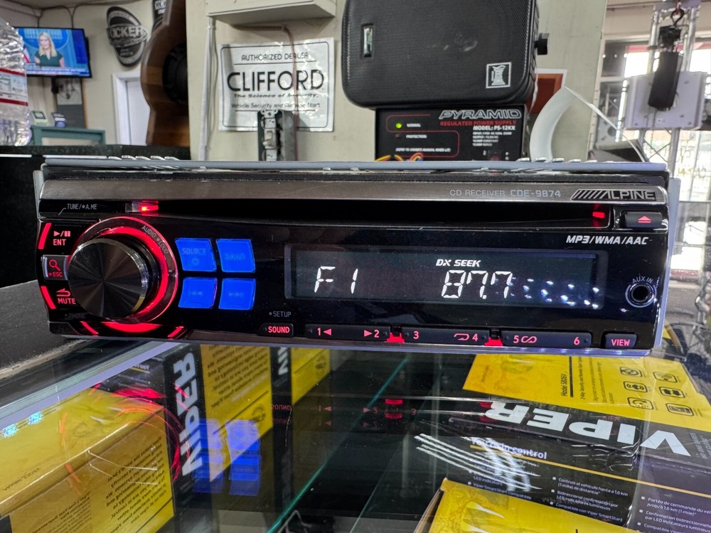 TESTED ALPINE CDE-9874 STEREO Pristine Condition