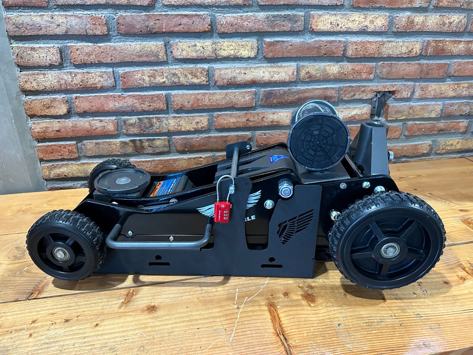 Jack Mount for ' PRO EAGLE ' Offroad Jack 3 Tons