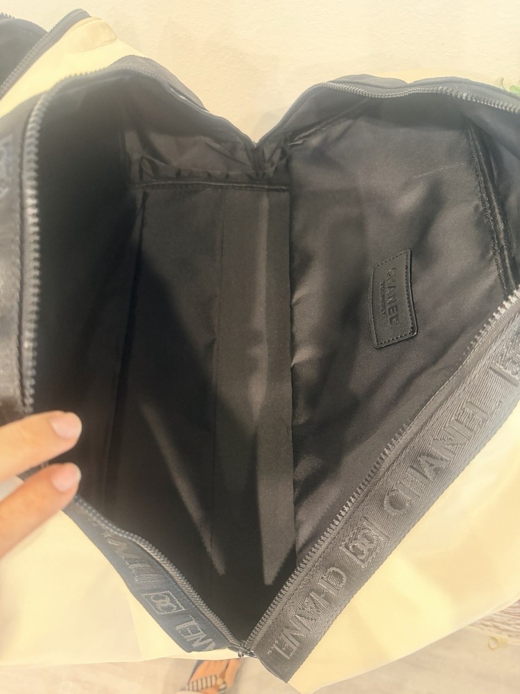 Chanel Large duffel bag GWP