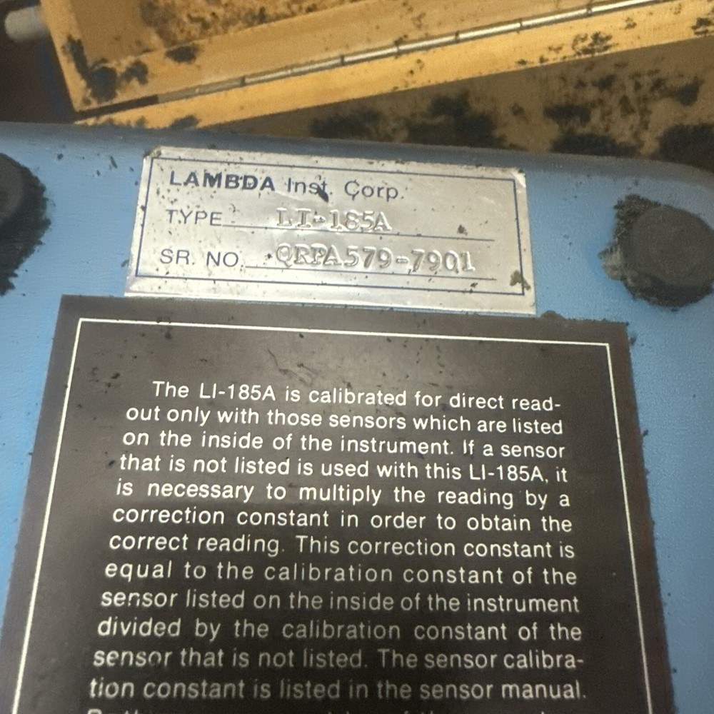 LI-COR LI-185A Quantum/Radiometer/Photometer light meter