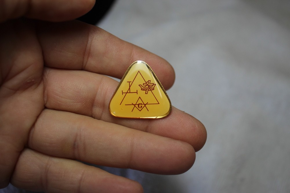 Masonic Lapel Pin, Yellow Triangle