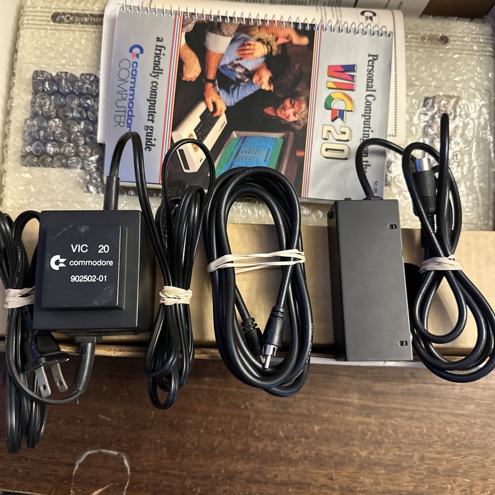 Commodore VIC-20 Computer System - Complete Matching Serial - Authentic - Clean