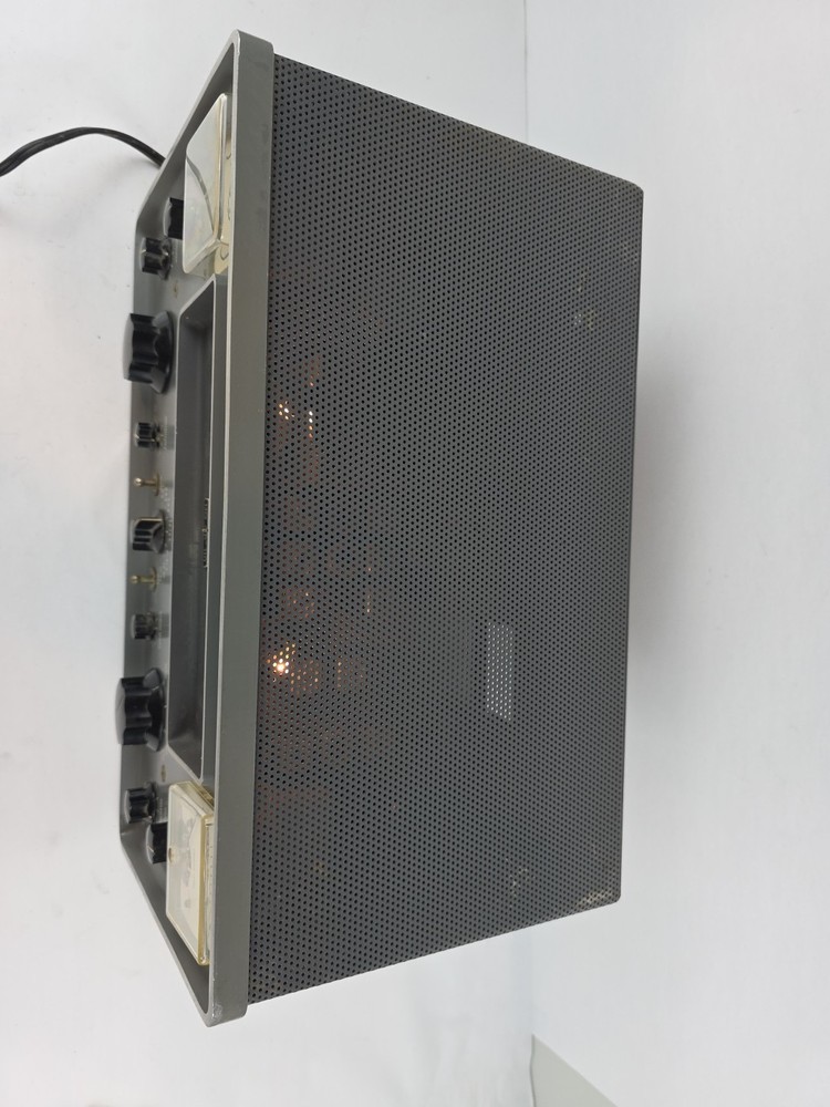 HAMMARLUND HQ-110 Communications