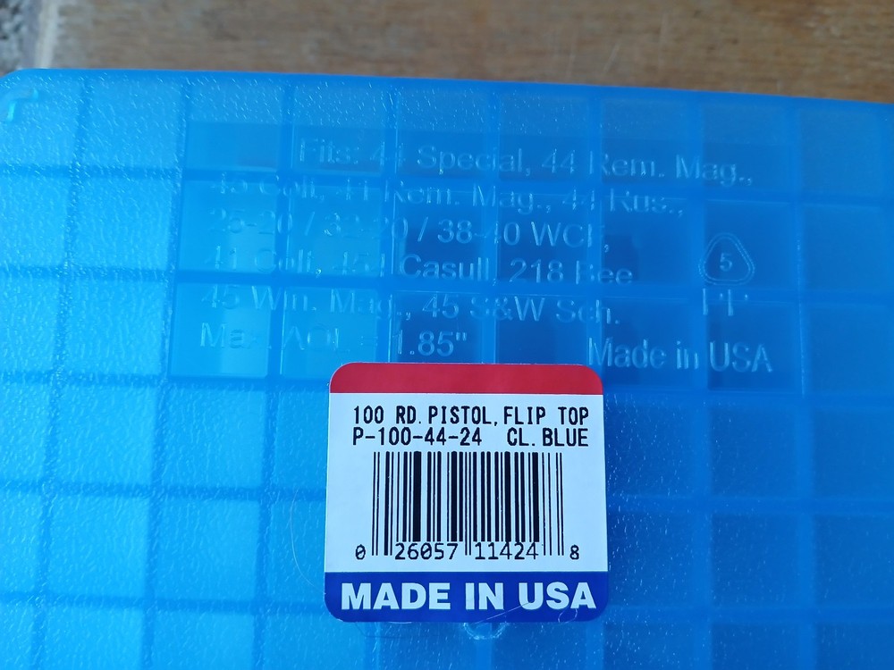 MTM Case Gard 100 Case - NOS