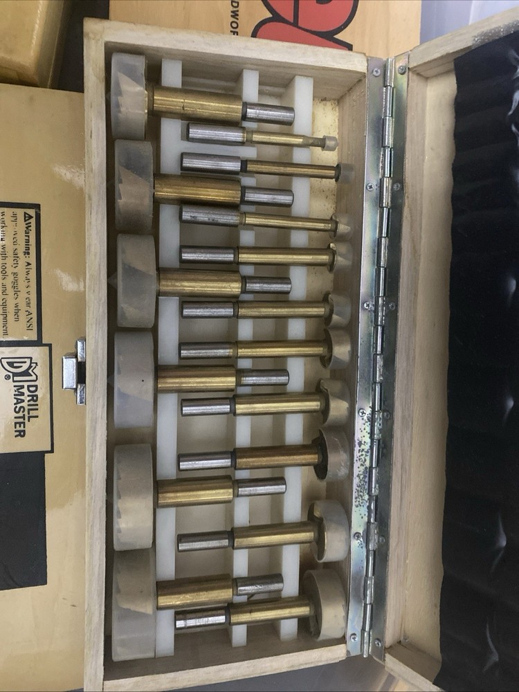 Router Bits & Accessories