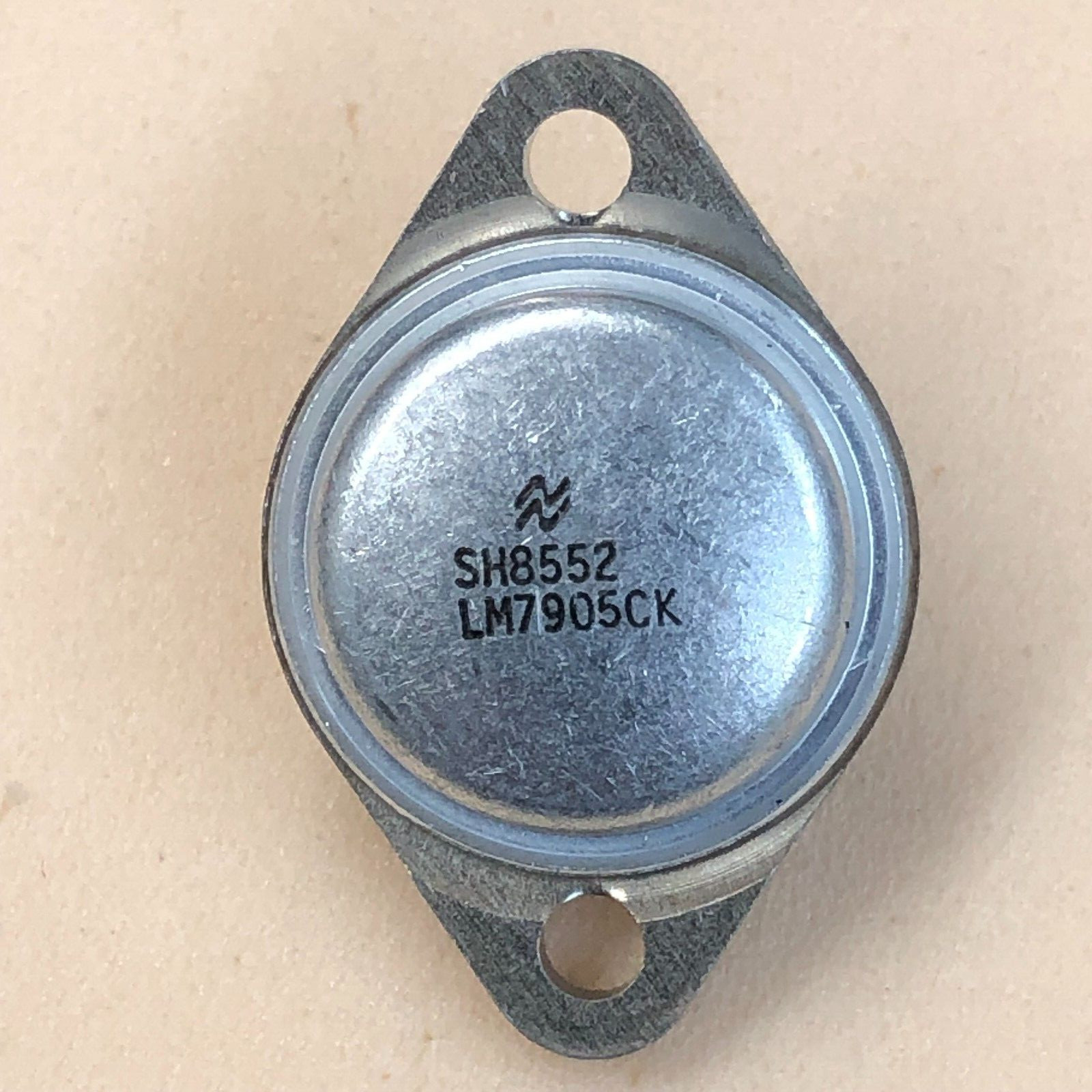 LM7905CK NATIONAL Semi Voltage Regulator