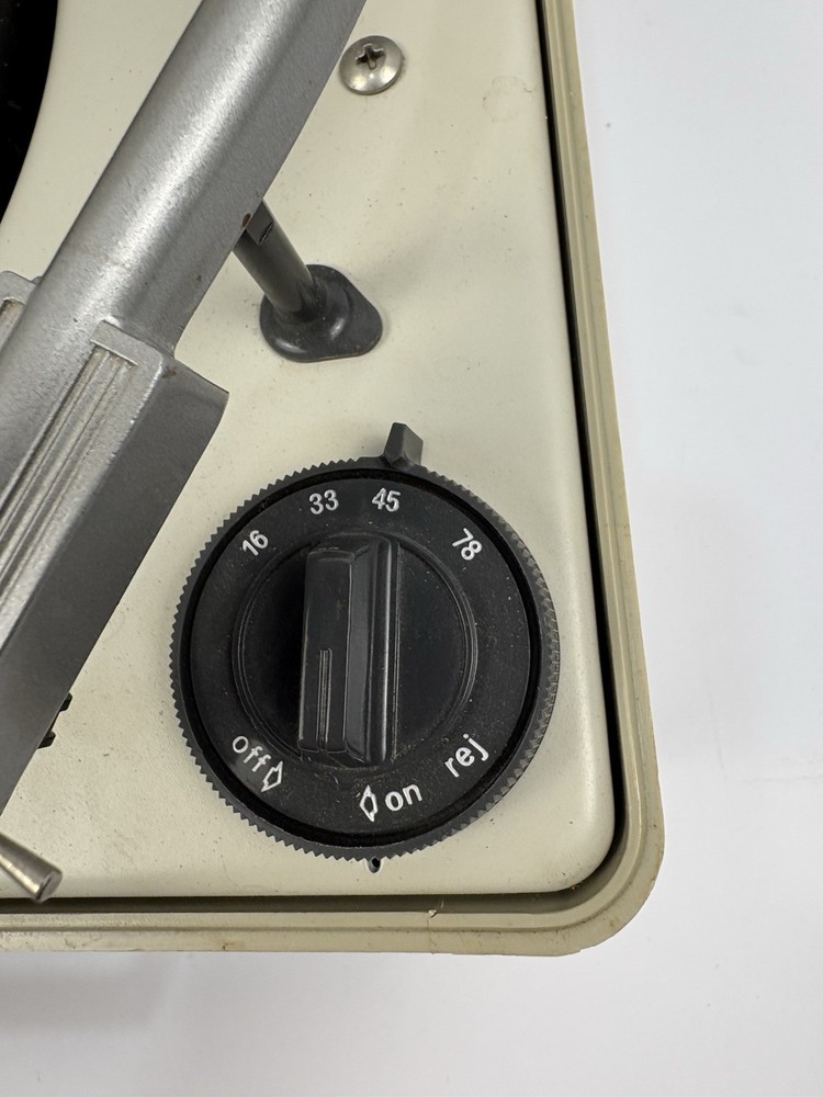 Vintage General Electric Portable Record Player, Solid State Automatic 4-Speed