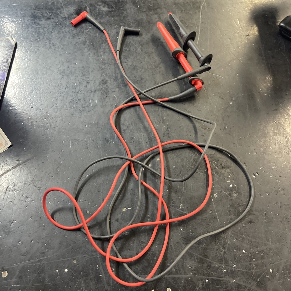 Authentic Fluke AC220 SureGrip™ Alligator Clips