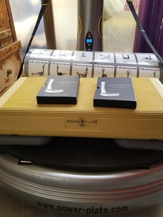 Power Plate Next Generation - in very nice shape