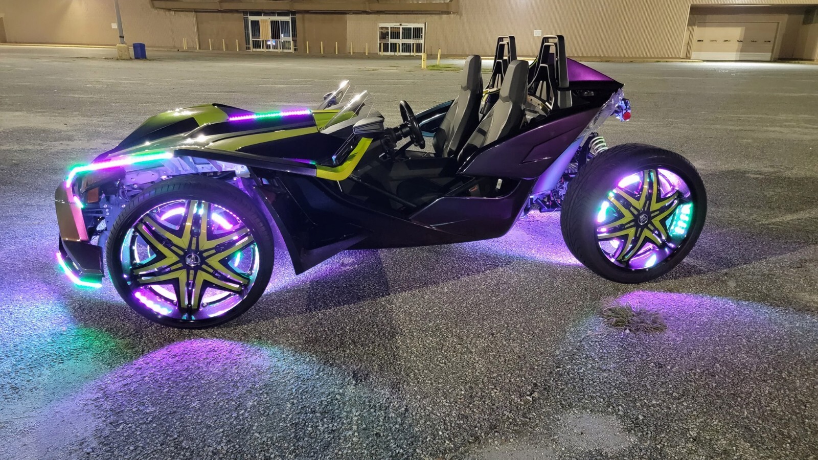 Tinted Blackout x8PCS 4FT APP+Remote CHASING Dream Color Strips Slingshot Lights