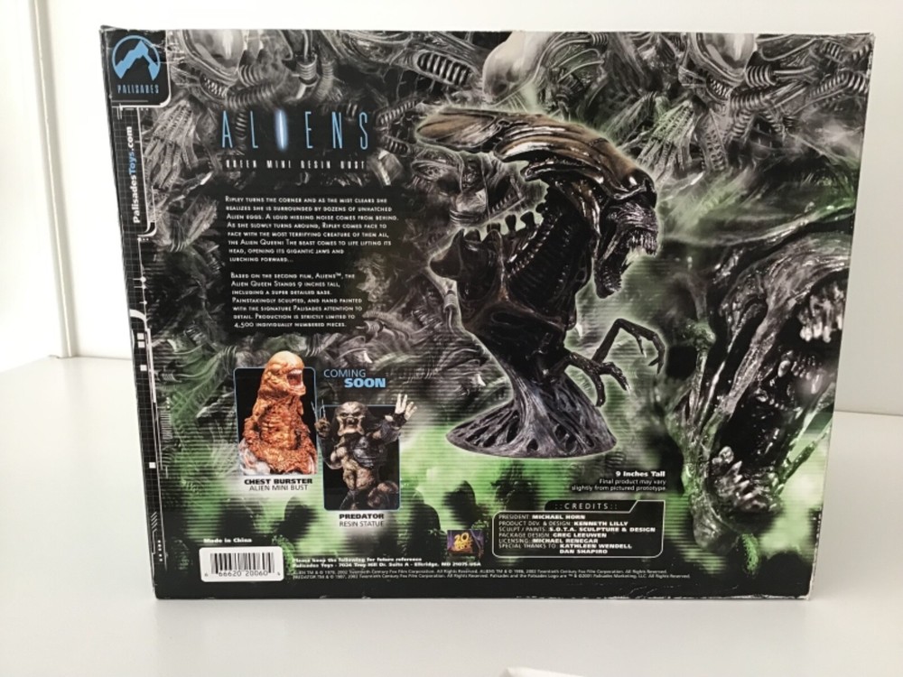 PALISADES ALIENS QUEEN MINI BUST