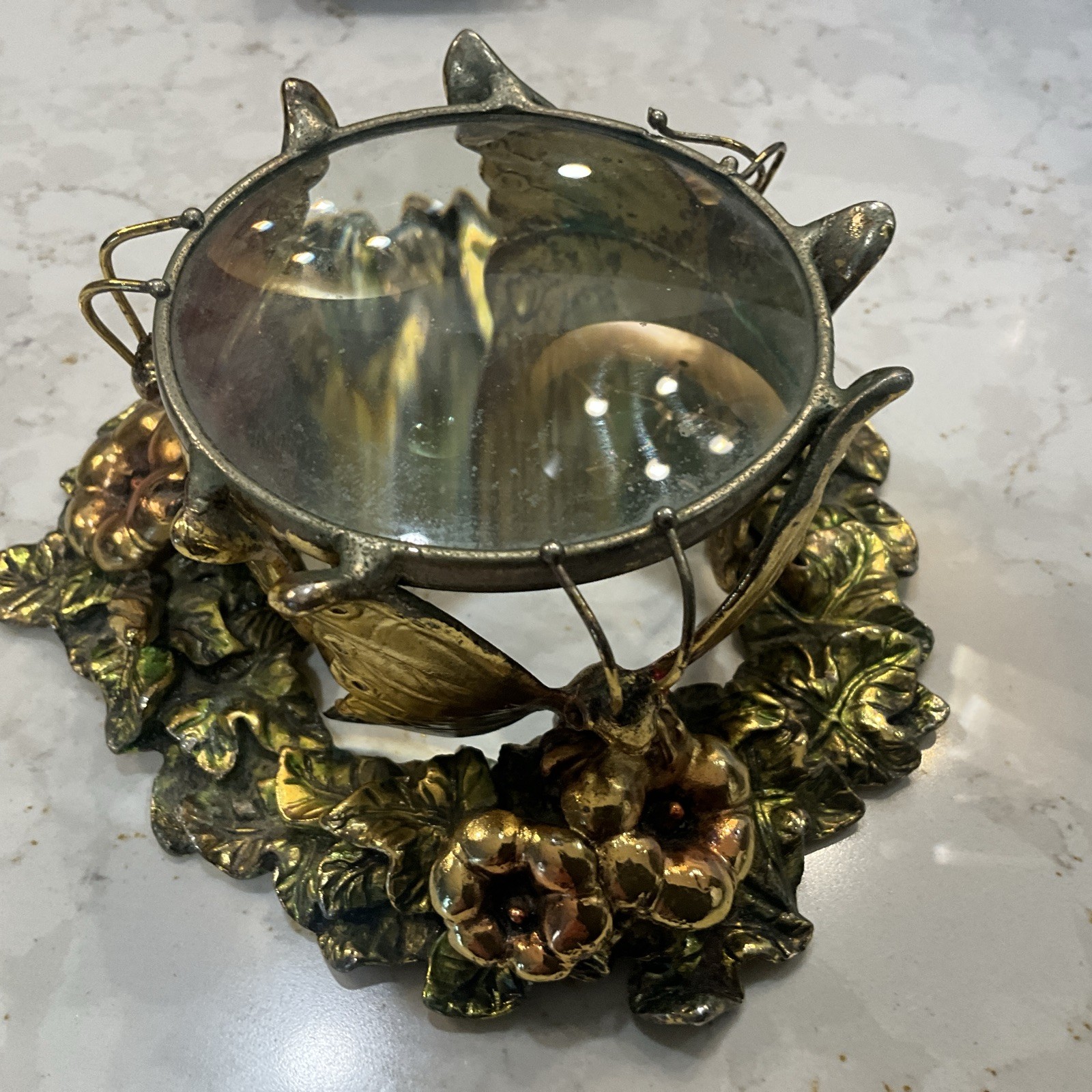 Vintage Decorative Magnifying Glass With Butterfly& Flowers Details Metal Base