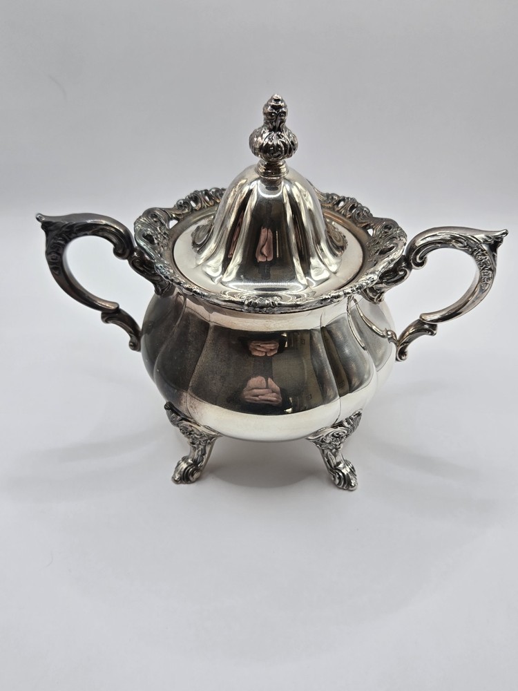 Wallace 1200 sterling silver plate. 5pc. comlplete tea service, nice condition!