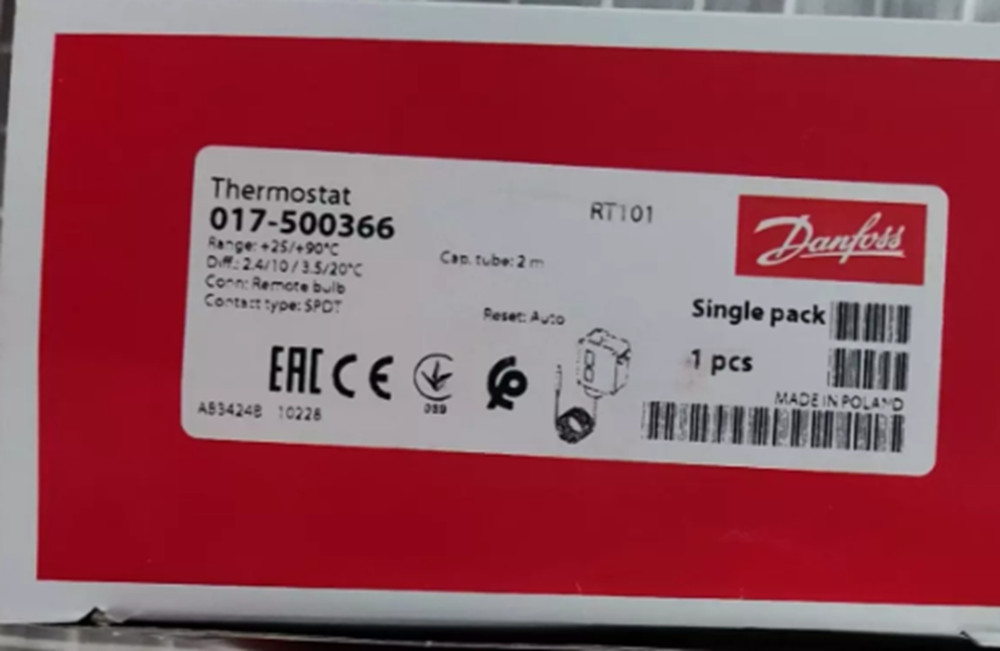 New In Box DANFOSS RT101 017-500366 Temperature Switch