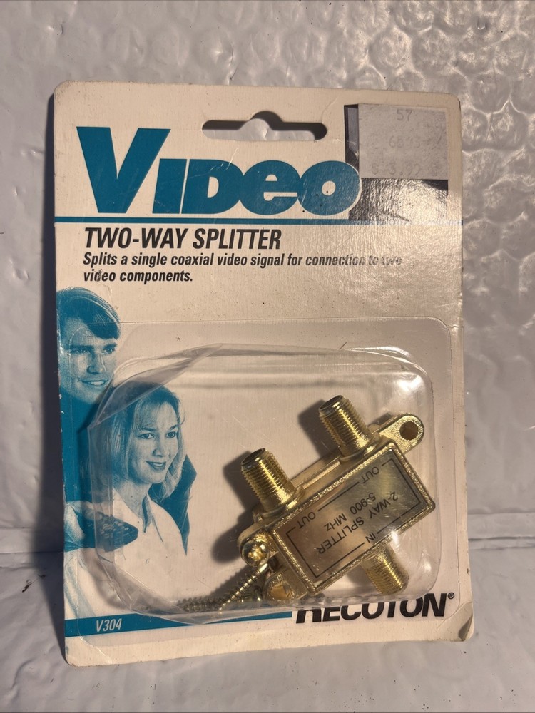 Recoton Two-Way Splitter V304