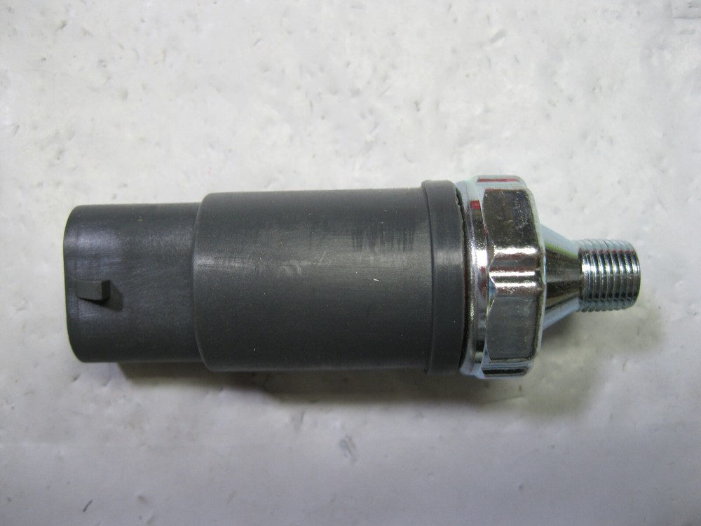 Engine Oil Pressure Switch Standard PS284T