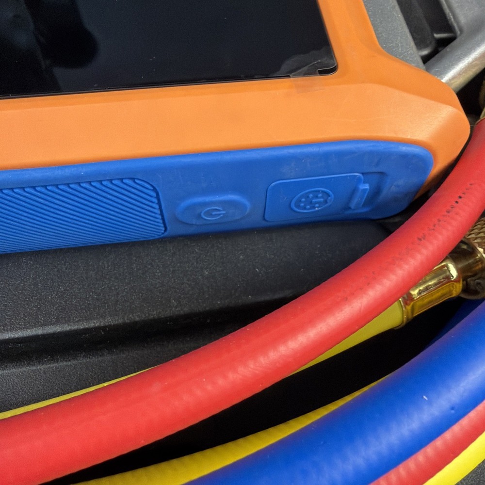 ELITECH EMG 40V INTELLIGENT DIGITAL MANIFOLD KIT