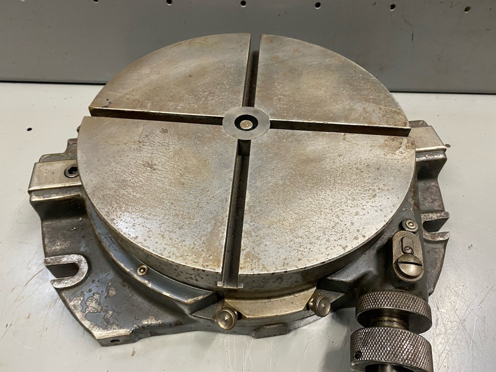 MOORE TOOLS T-SLOT ROTARY TABLE 10” Table 1311