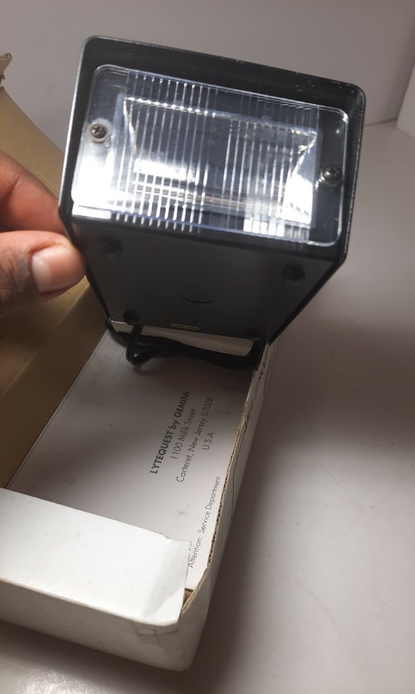 Lyte Quest By Gemini Mini Strobe SL-100 NEW