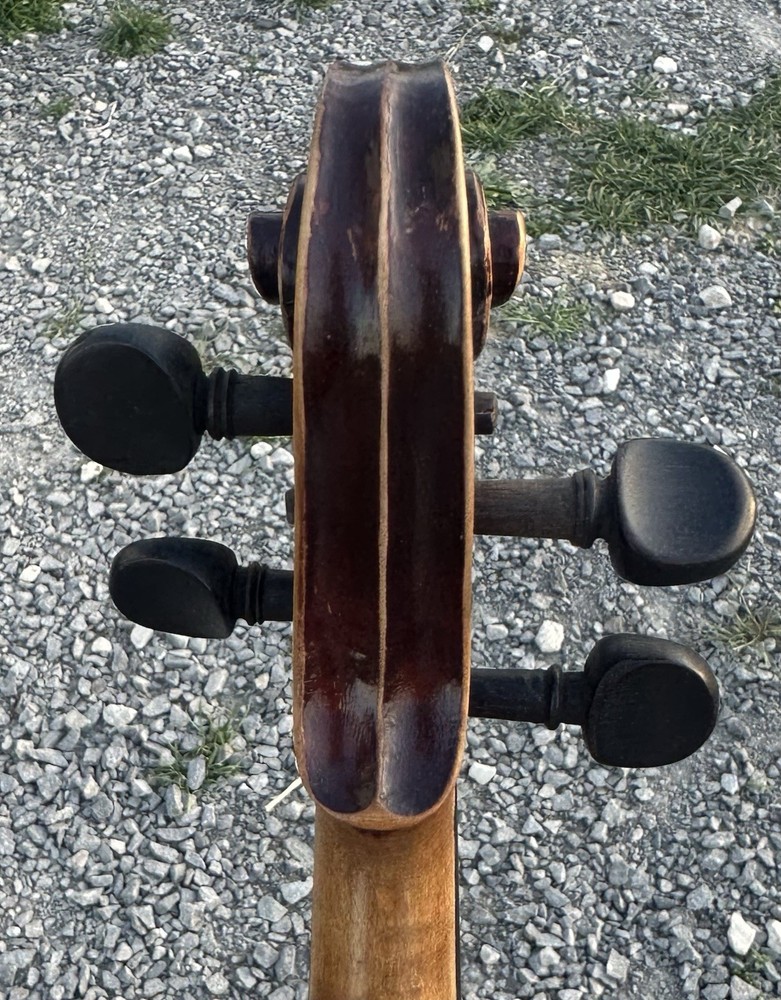 Old Strad model 4/4 Violin