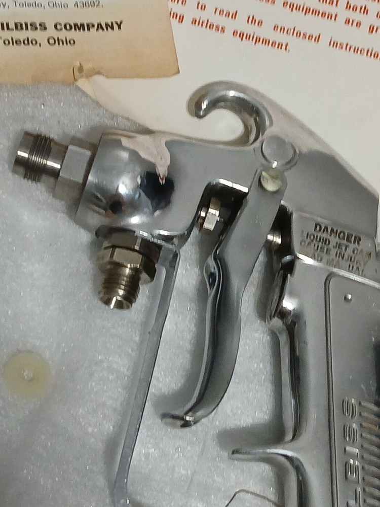 DeVILBISS SPRAY GUN JGB-509 MADE IN U.S.A.