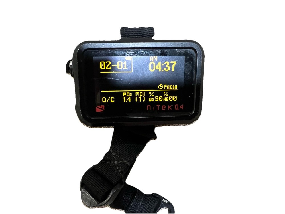 Scuba Nitrox Trimix Computer Wrist ****NO RESERVE****