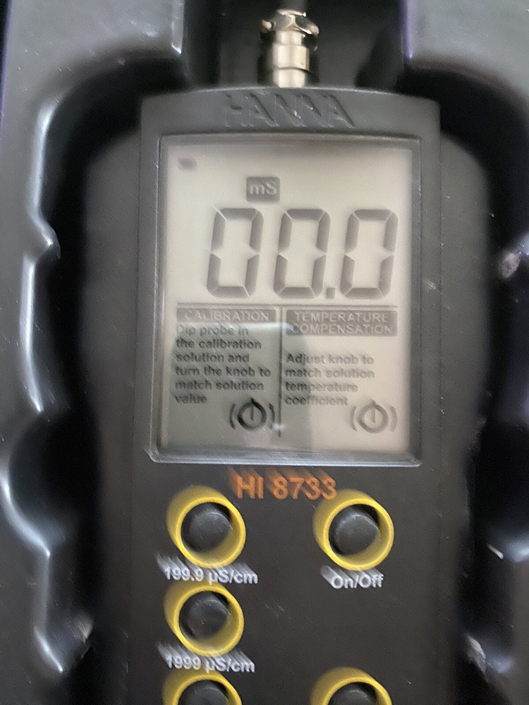 Hanna Instruments HI 8633N Multi-Range Conductivity Meter, For Production