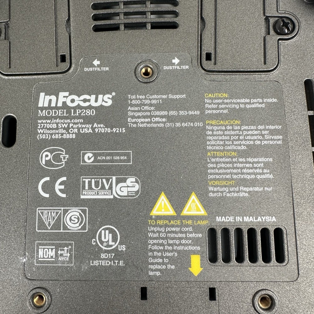 InFocus LP280 LCD Digital Video Projector With Carry Case Tested Working
