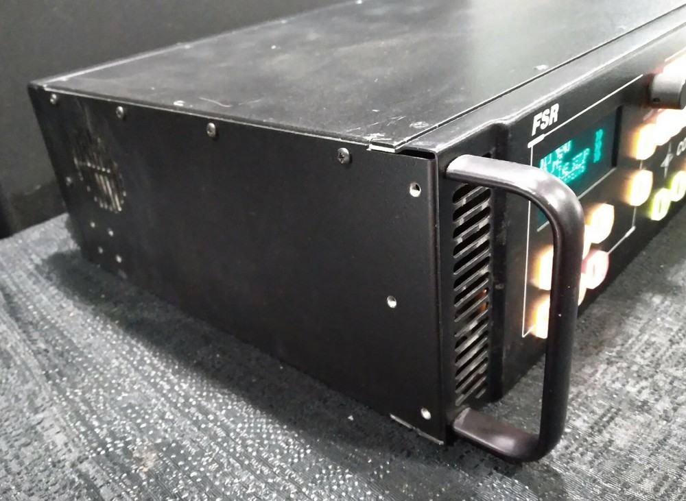FSR COMPASS S2 PROFESSIONAL SEAMLESS PRESENTATION SWITCHER-TESTED-PACKAGED WELL!