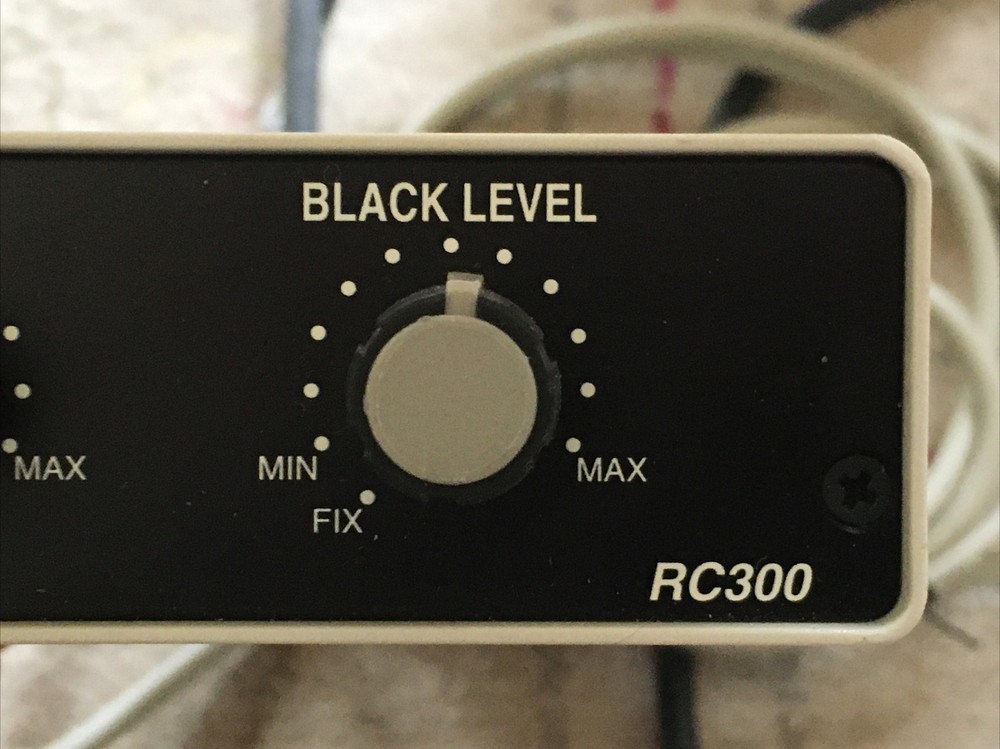 Dage-MTI CCD-300T-RC Microscope C-Mount Monochrome Camera Controller Adapter