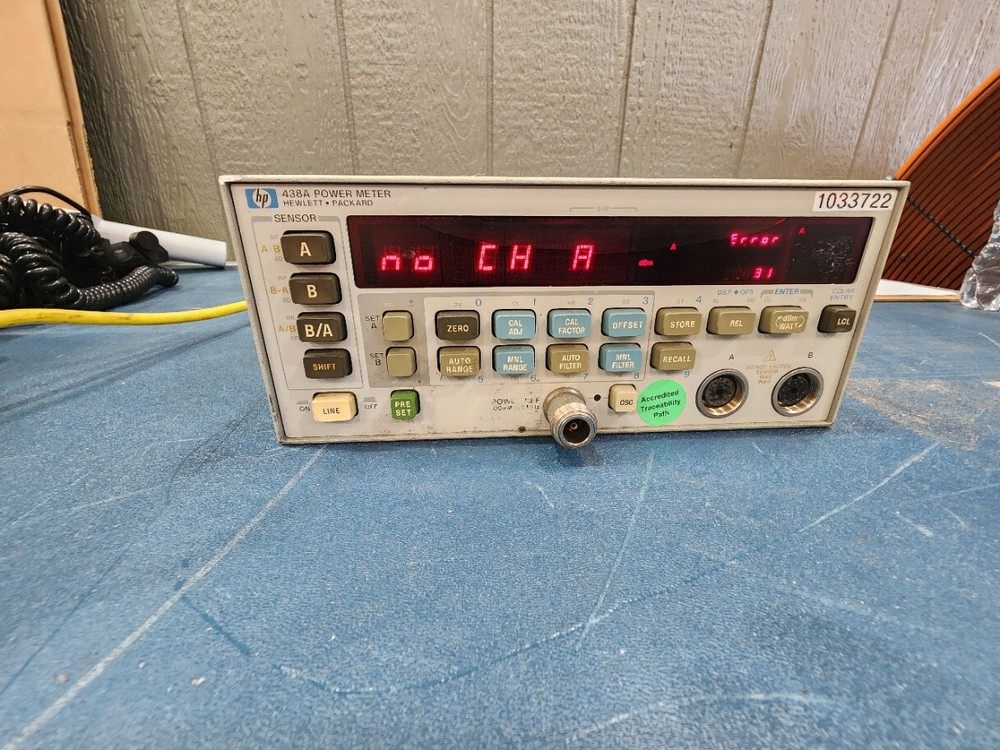HP 438A Power Meter Unit #2