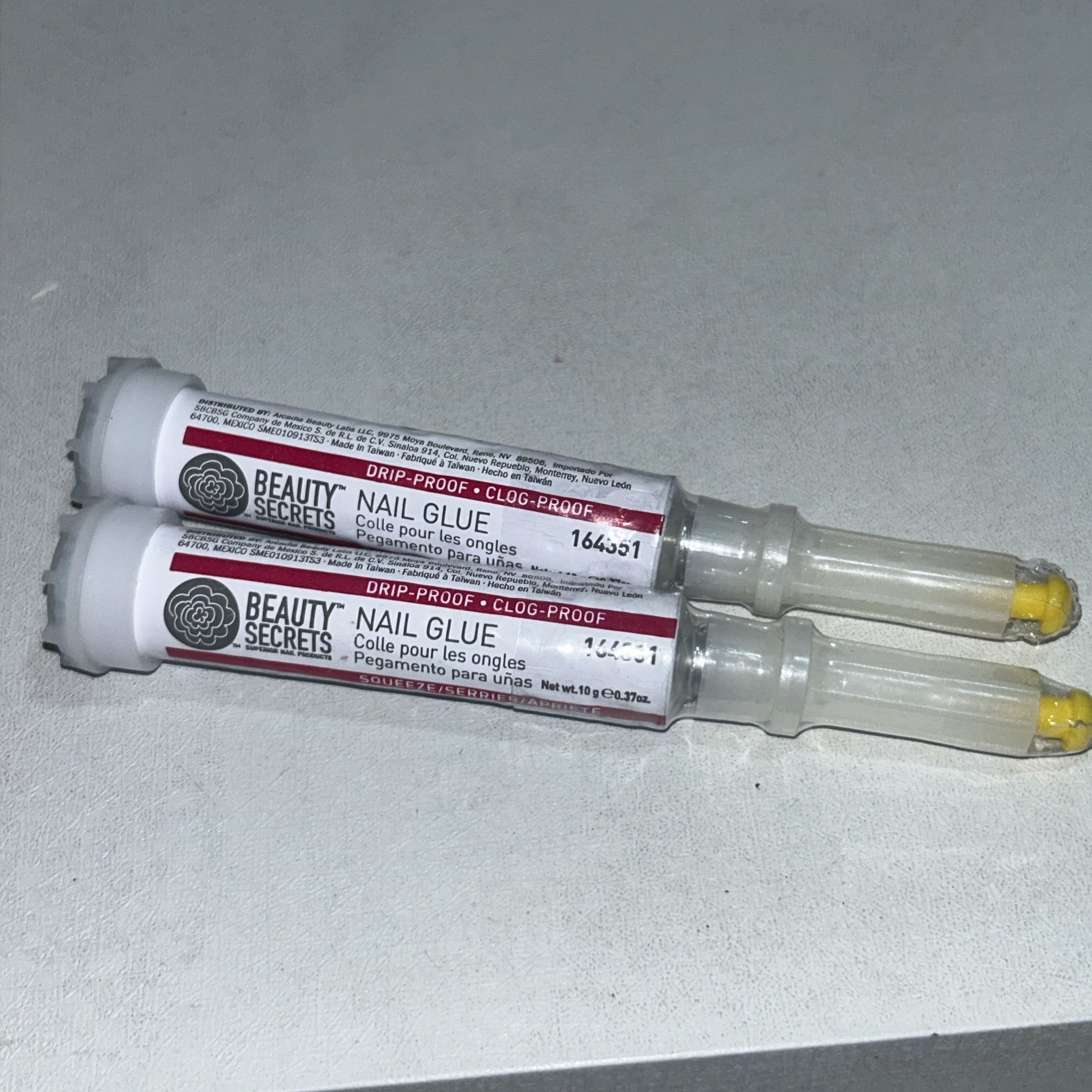 2 Sealed Beauty Secrets Nail Glue, Drip & Clog Proof