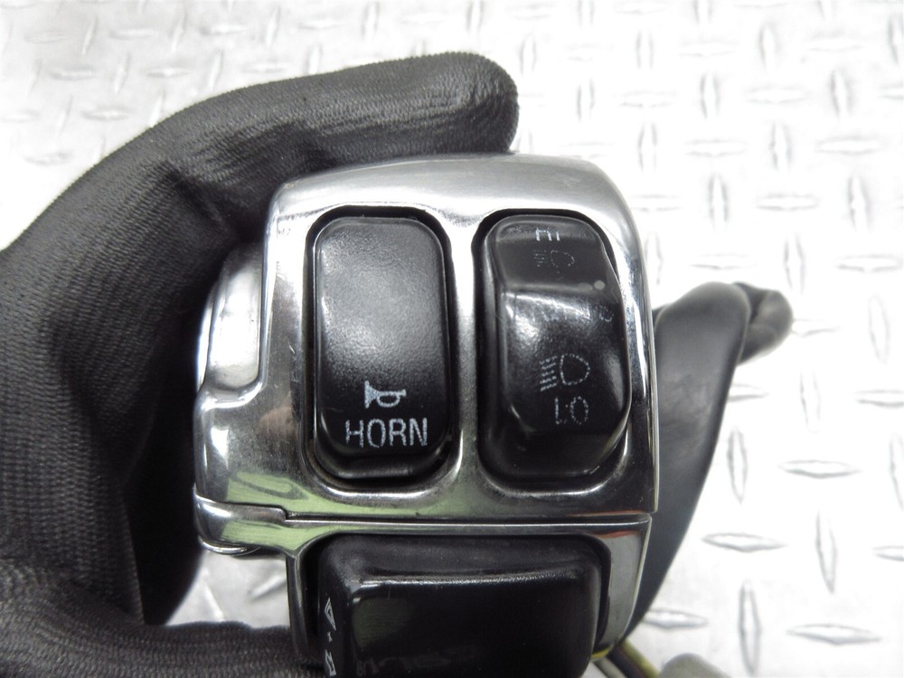 2000 Harley Davidson Softail Deuce FXSTD Left Switch Control Signal Light Horn