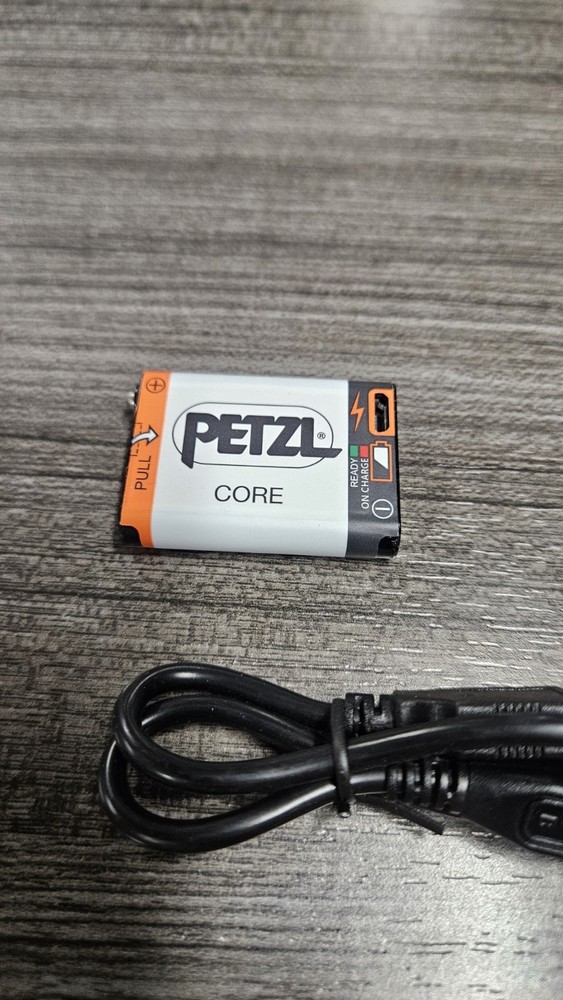 2 PACK Petzl Core MICRO-USB Rechargeable Headlamp Lithium Hydrid Battery System