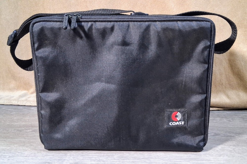 Vintage COAST 30-CD Carry Case Storage Black Zip & Strap Compact Disc