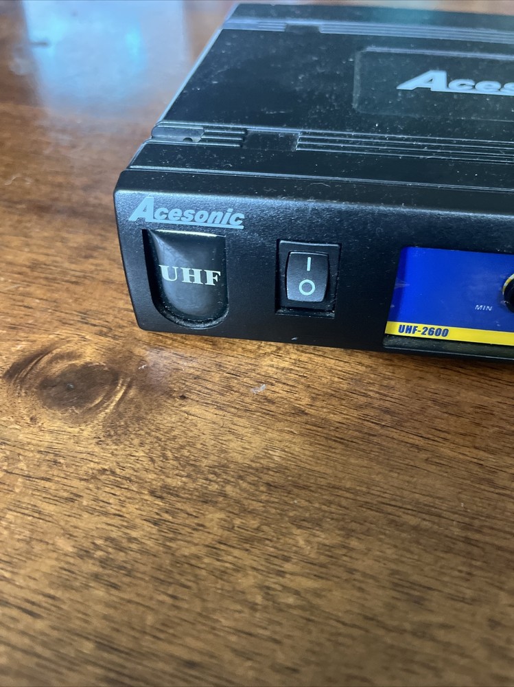 Acesonic UHF-2600 UHF Dual Channel Wireless Microphone System
