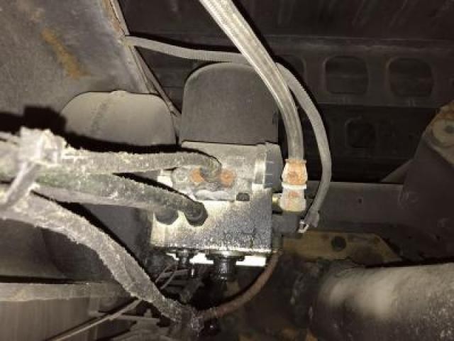 Bendix AD-IS Air Dryer - Used