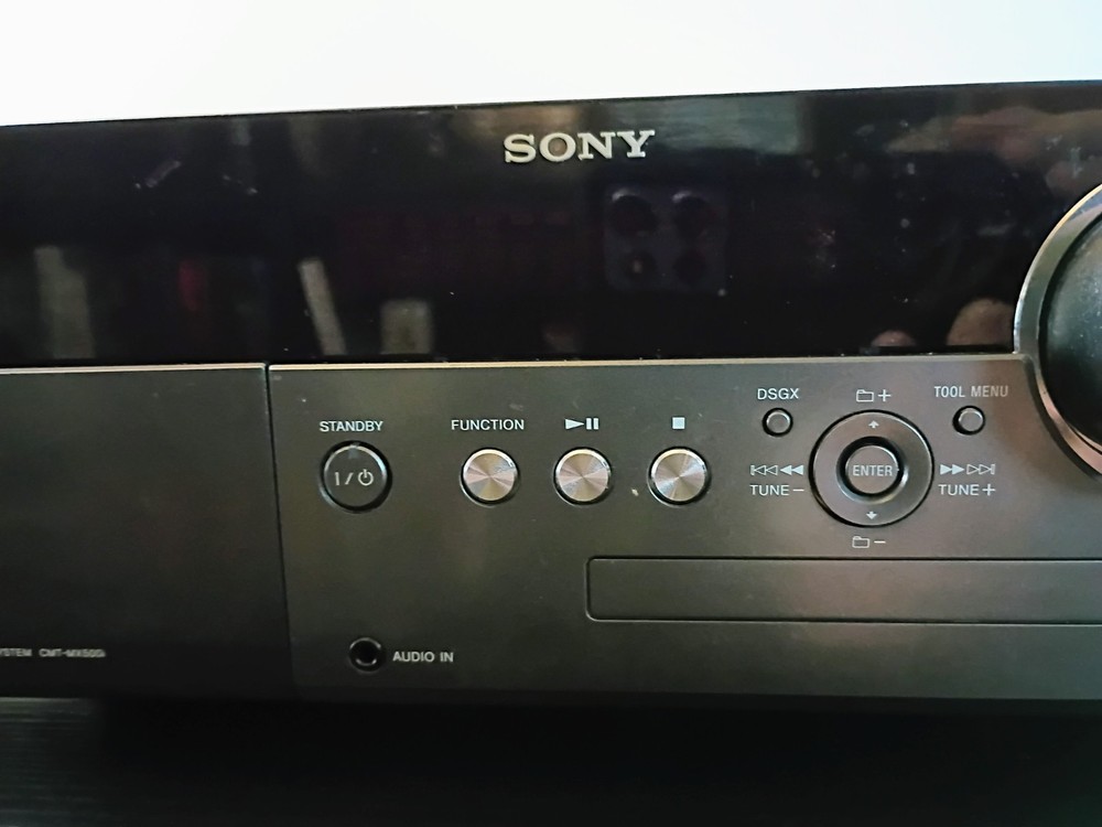 Sony CMT-MX500i Desktop Micro System W/ iPod Dock Deck Only