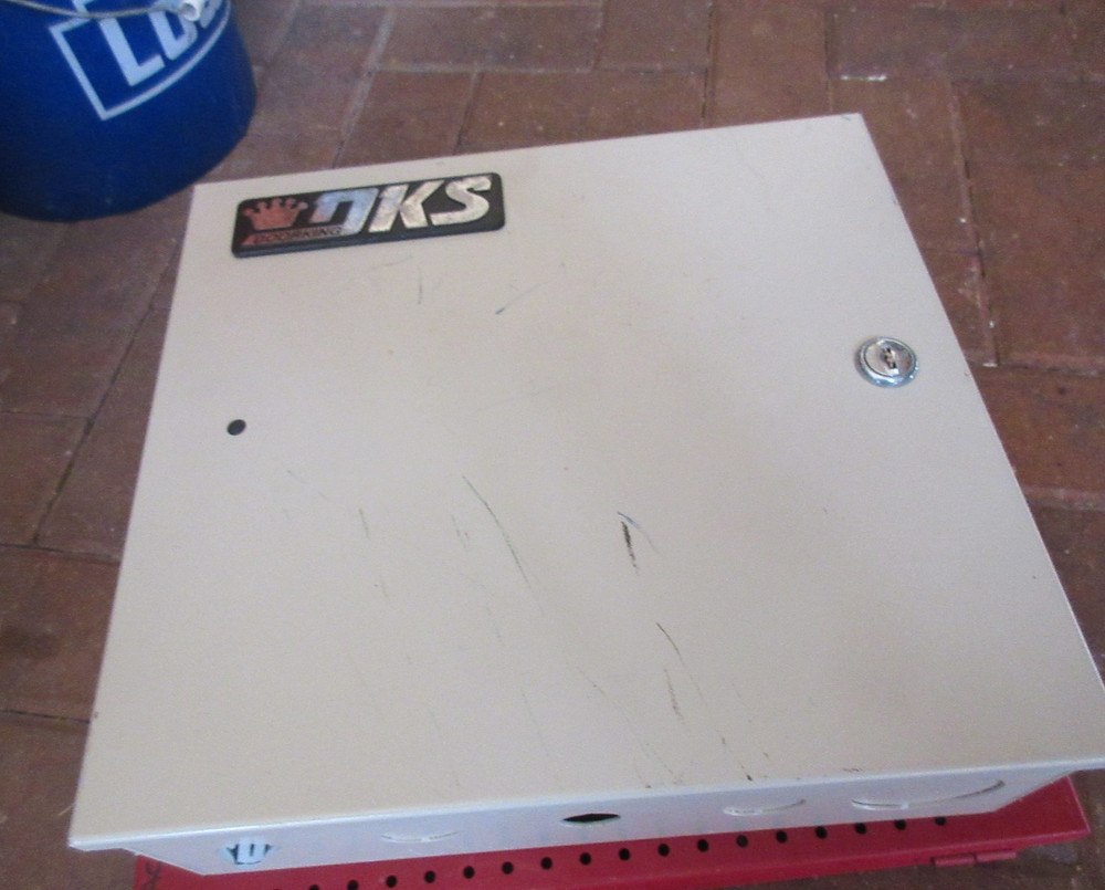 DoorKing 1838-081 Access Controller In Cabinet  USED