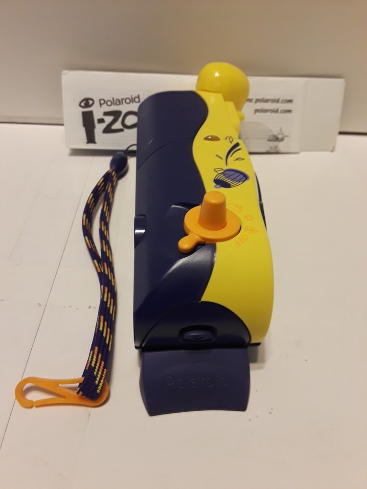 Tweety Bird Polaroid I-Zone Camera Tested and Working