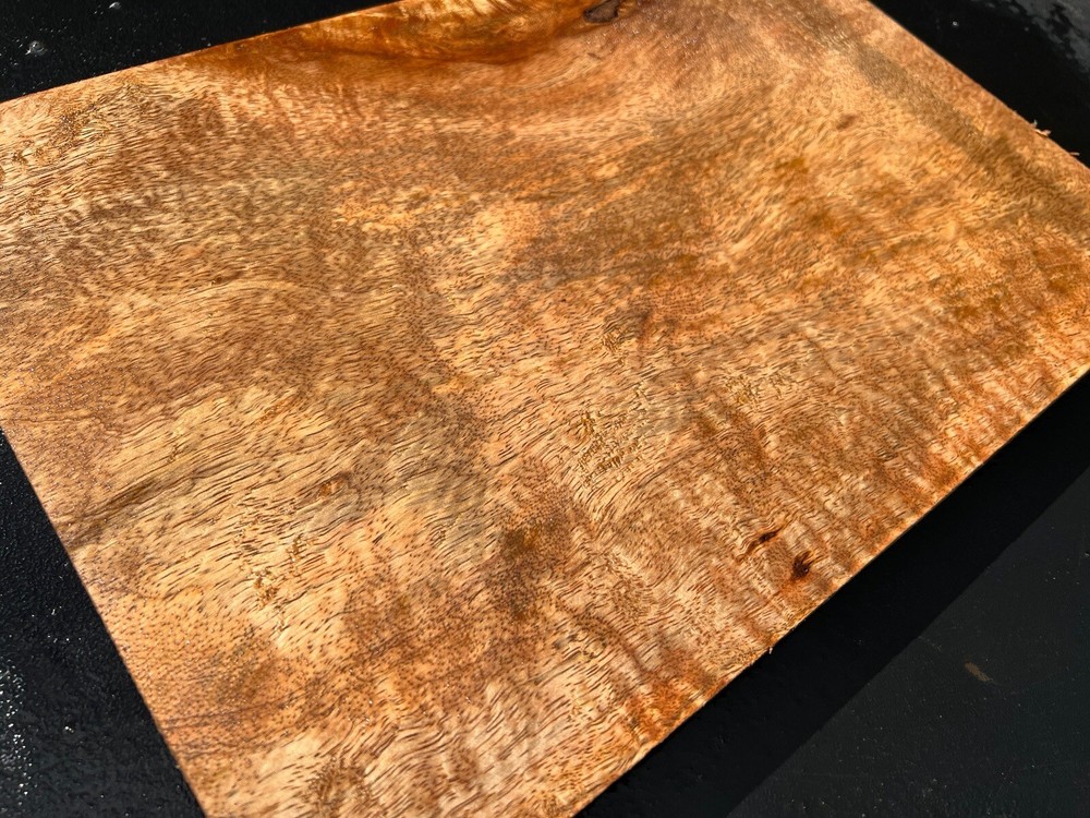 Hawaiian Curly Mango Board #12023
