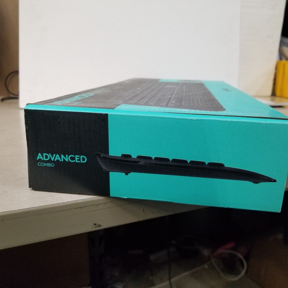 Logitech Advanced Mouse and Keyboard Combo Wireless 920-008981