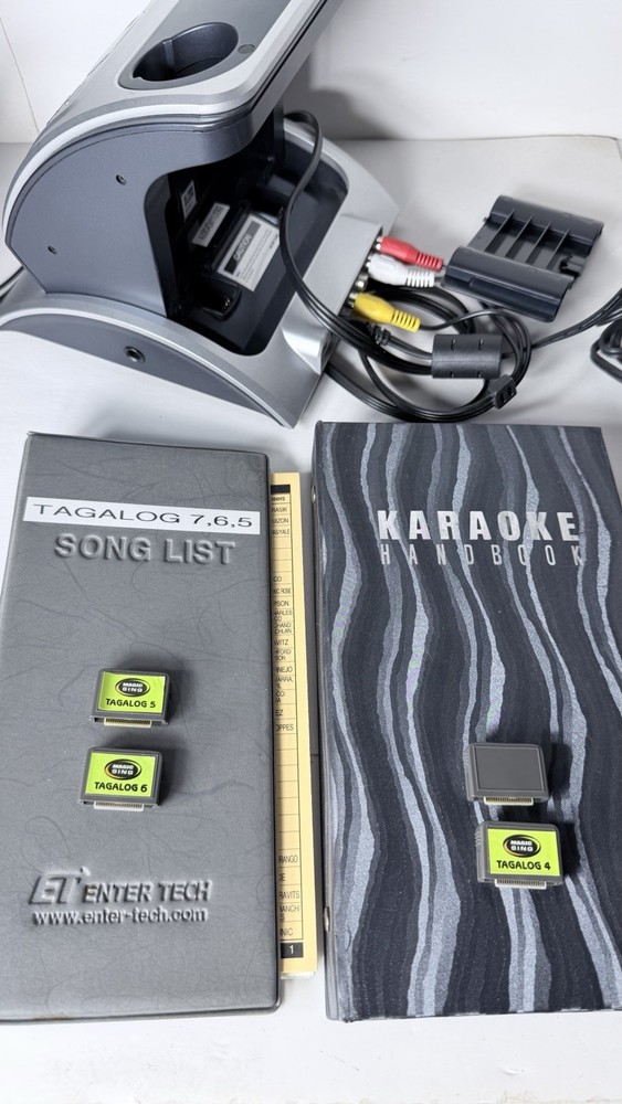 MAGIC SING ED-11000 KARAOKE SYSTEM W/ WIRELESS MICROPHONE